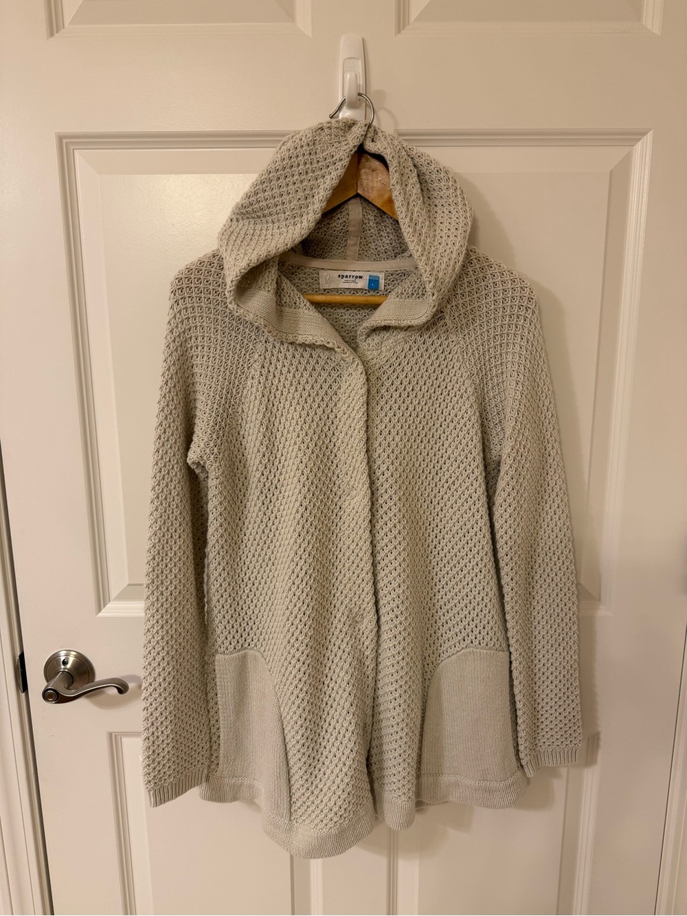 Sparrow Antropologie Women’s L Hood Sweater Cardigan Snap Front Pockets Tan EUC